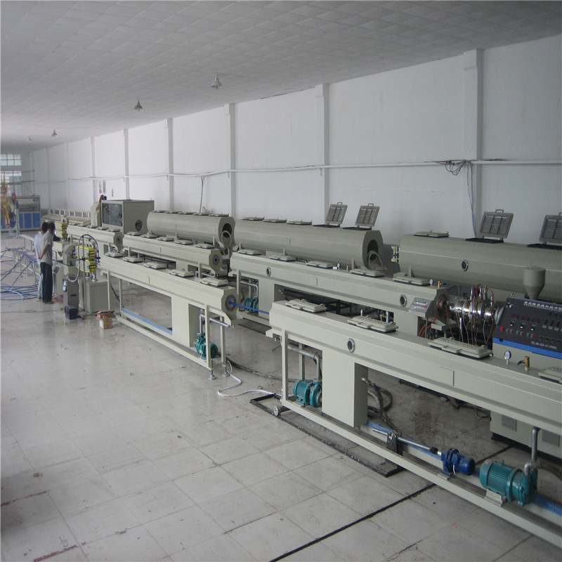 Dreischichtige PPR-Glasfaserrohr-Extrudiermaschine